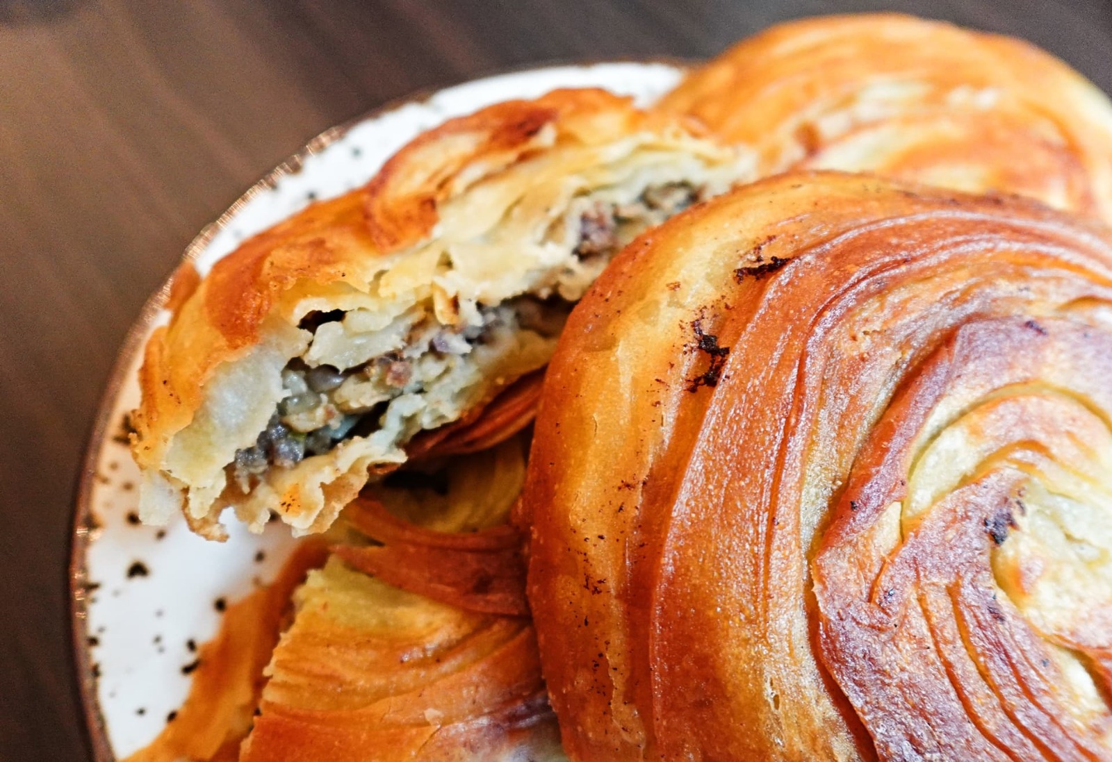 Dil Roti signature visual 3