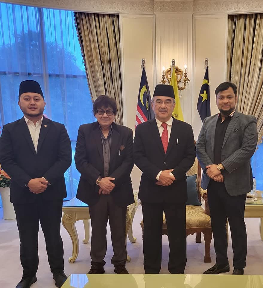 Head of State of Malacca,Malaysia & Chairman, Versatilo Group